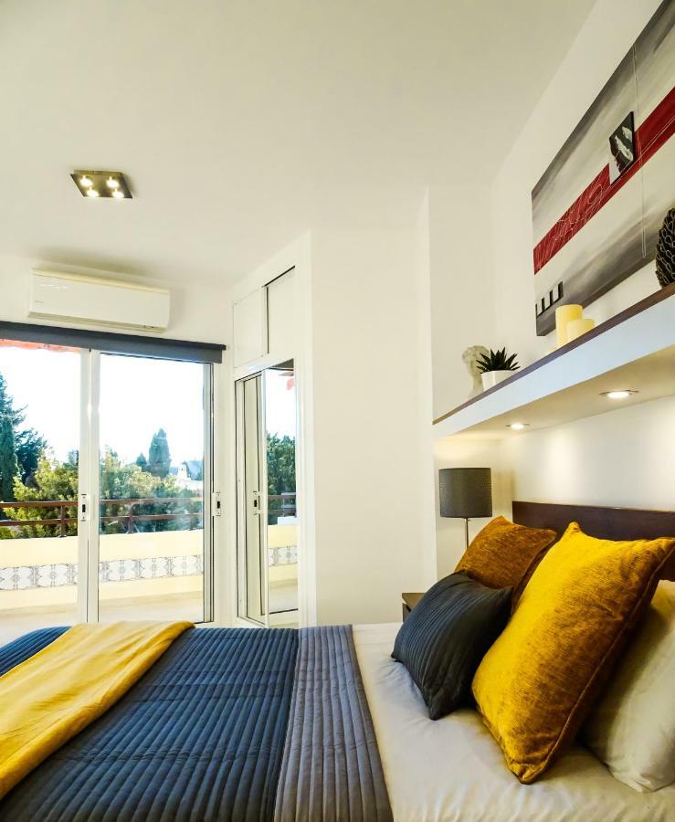 Apartment Duquesa De Espana 토레몰리노스 외부 사진